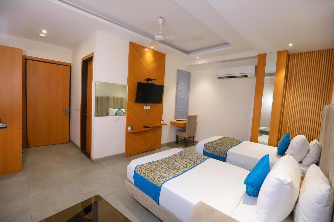 ניו דלהי Hotel Stanley By Foxi Group- Near Delhi International Airport מראה חיצוני תמונה