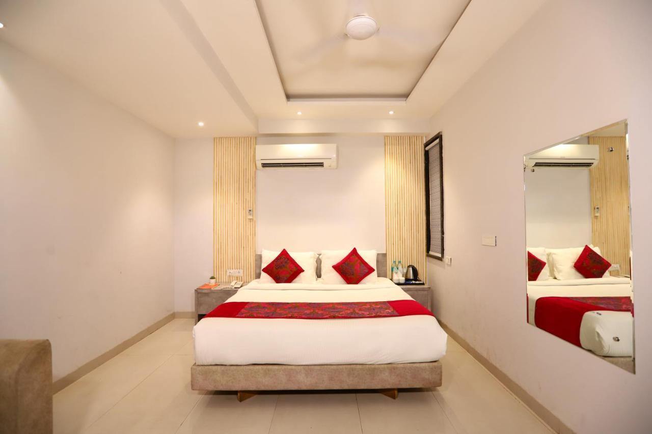 ניו דלהי Hotel Stanley By Foxi Group- Near Delhi International Airport מראה חיצוני תמונה