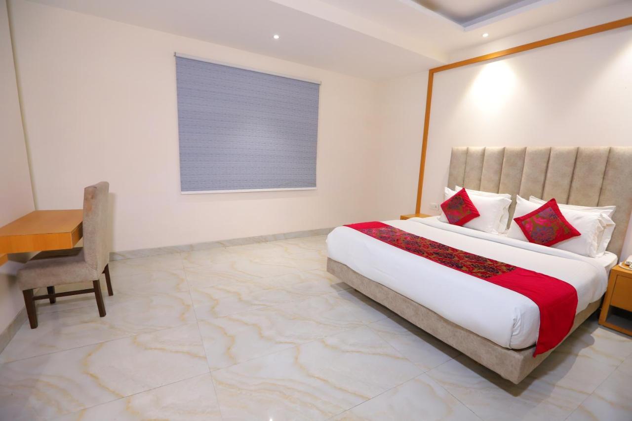 ניו דלהי Hotel Stanley By Foxi Group- Near Delhi International Airport מראה חיצוני תמונה